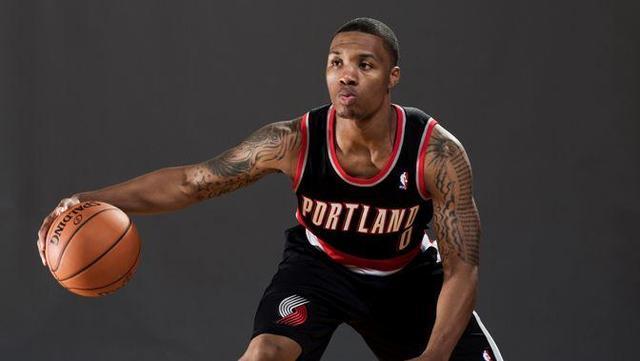 全面即战力！陈林坚10中4&三分6中3拿到12分5板2助1断