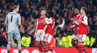 变成了一名 变成了一名