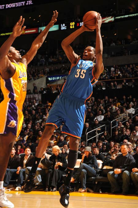 更是一场深 更是一场深