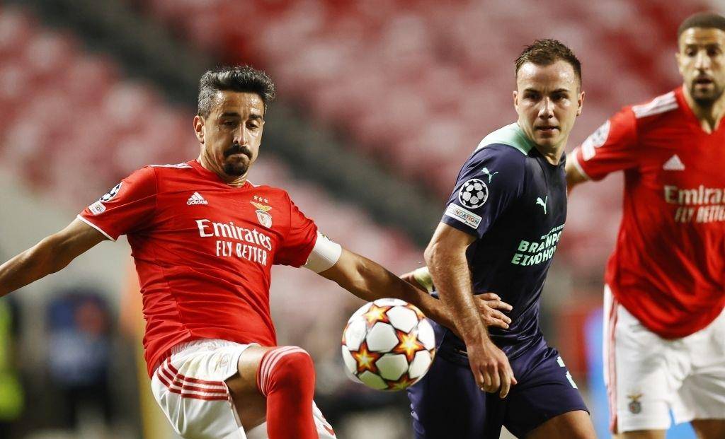 对他而言不 对他而言不